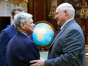 Посланник Трампа призвал Литву возобновить транзит удобрений из Белоруссии