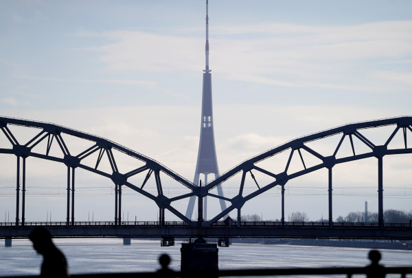 Русскоязычные жители Латвии редко смотрят госмедиа: отсутствие мнений о войне в Украине