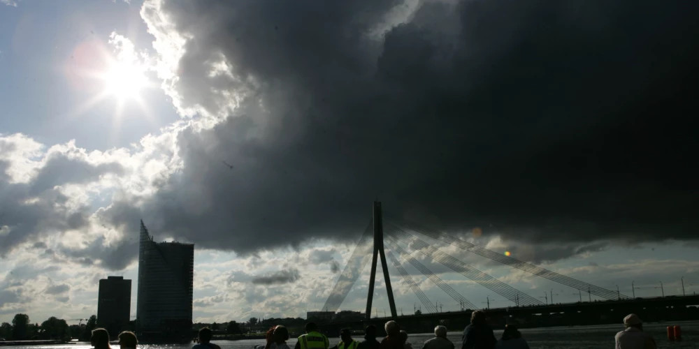 В Латвии температура после месяца аномальной жары может опуститься ниже нормы