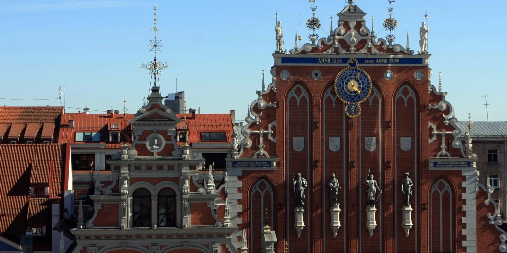 В Риге временно отключат подсветку городских объектов в поддержку изменения климата