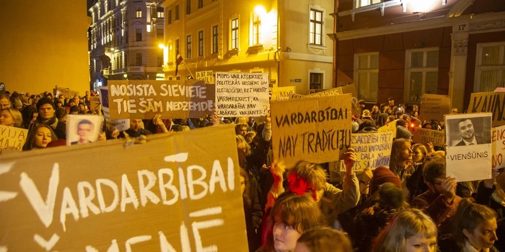 В Сейме предложили три дополнительных дня отгула для определённой группы работников