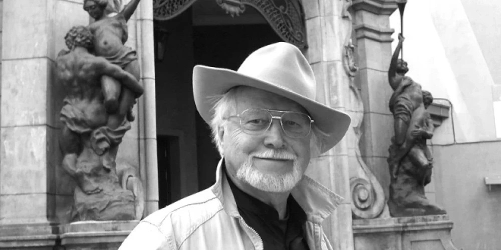 В воскресенье пройдет прощание с известным латвийским кинорежиссером Янисом Стрейчем