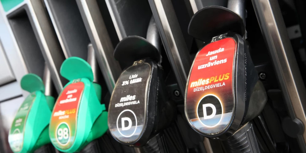 Запасы топлива в Латвии пересчитаны на фоне войны в Иране