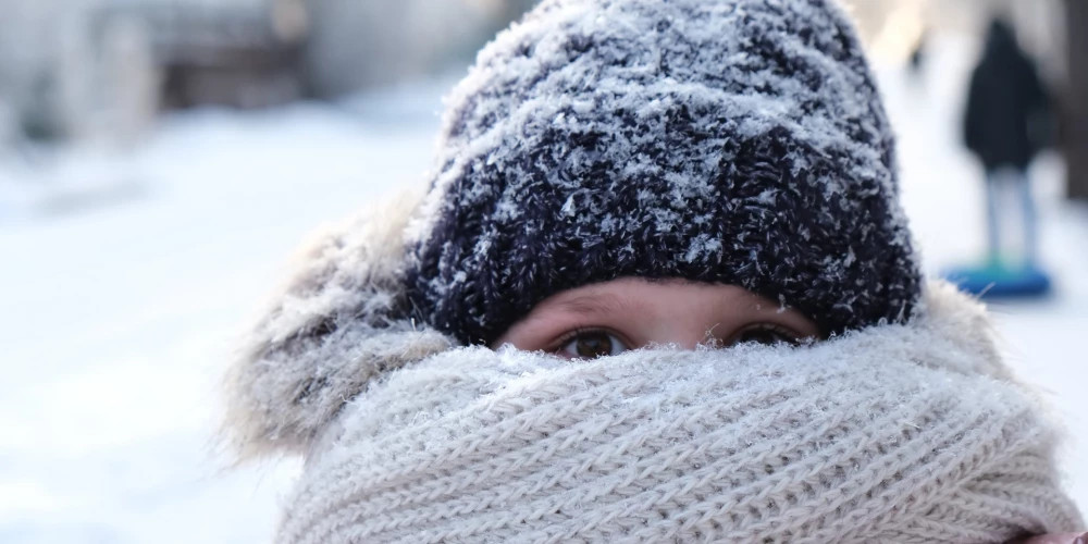 Зима в Латвии побила десятки рекордов: температура варьировалась от +10 до -33 градусов