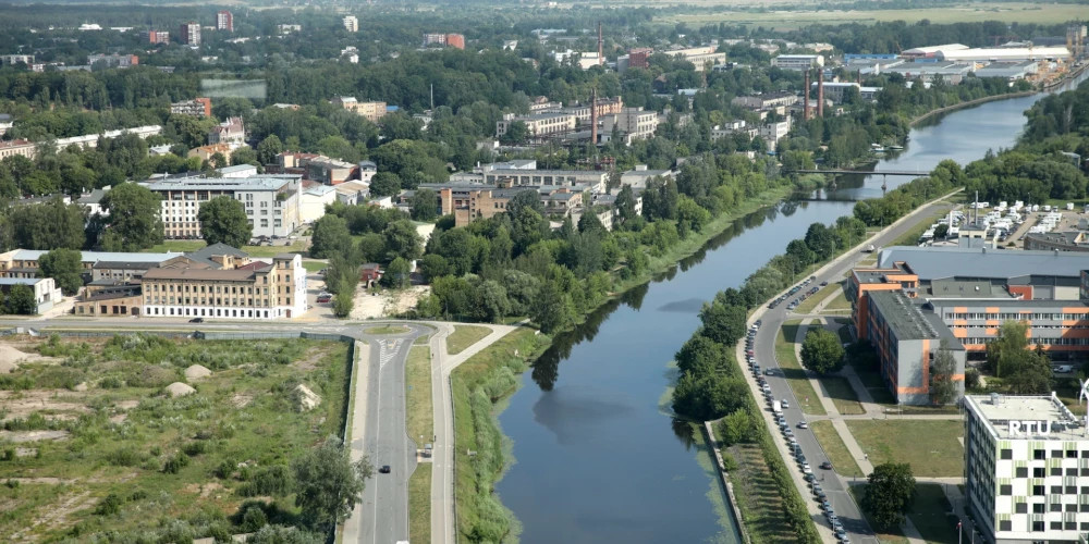Дайверы уберут десятилетиями накопившийся мусор с дна канала Зунда