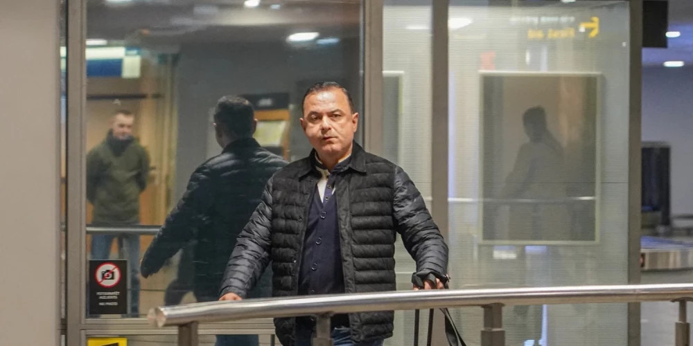 Эвика Силиня предоставила отпуска министрам "Нового Единства", они вернутся из Милана в Ригу