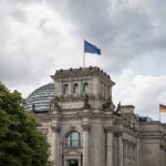 Германия требует изменить систему голосования в ЕС из-за блокировки Венгрией помощи Украине