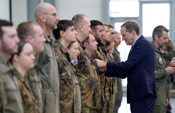 Госсекретарь Министерства обороны Латвии Айварс Пуриньш подал в отставку