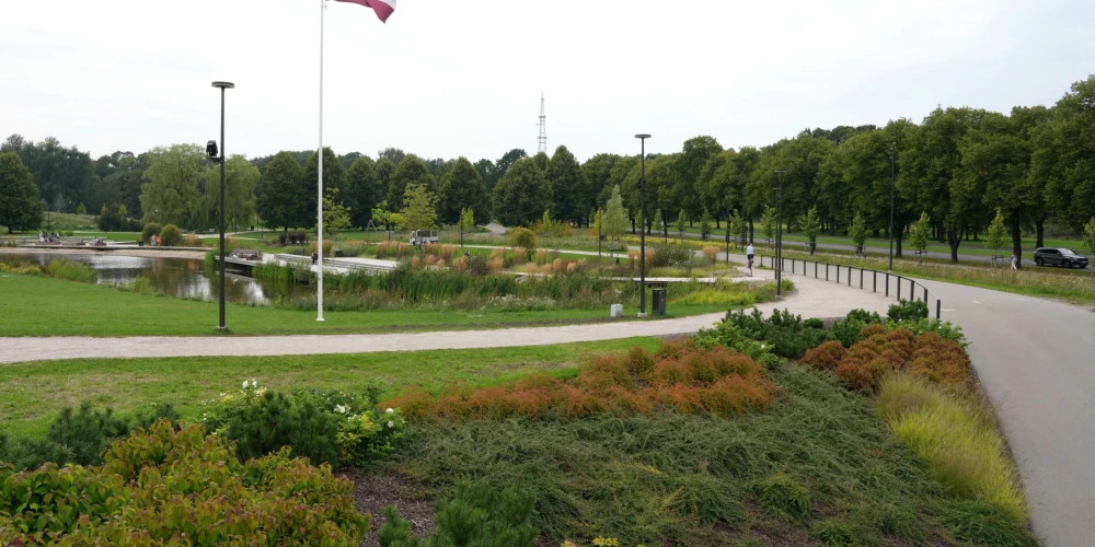 Изменение значения парка Узварас после сноса советского памятника