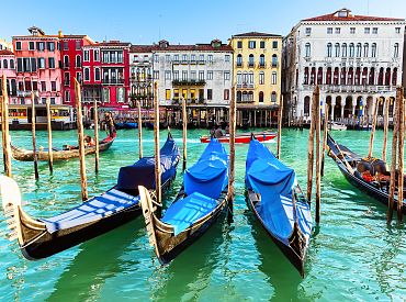 Комитет Венецианской биеннале исключил Россию и Израиль из претендентов на награды