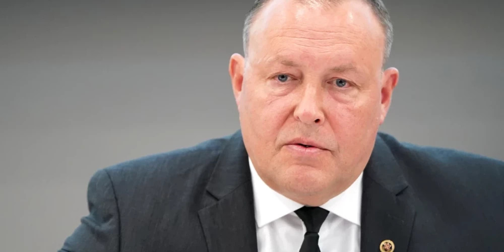 Козловскис предупреждает о повышении миграционного давления на Латвию из-за конфликта на Ближнем Востоке