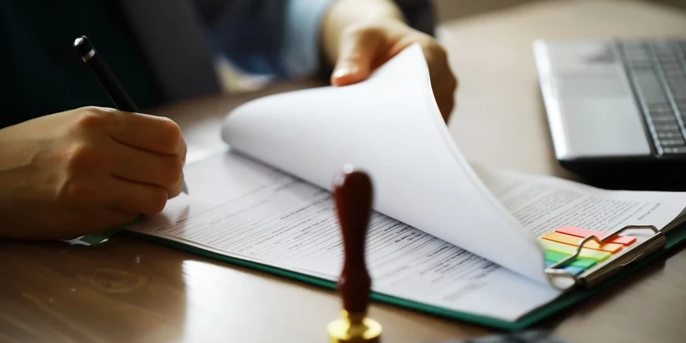 Латвийцы назвали регионы с наибольшей бюрократией в стране