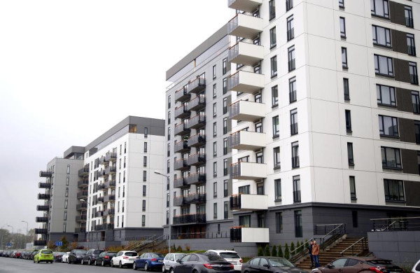 Министерство экономики предлагает сохранить ВНЖ за инвестиции в недвижимость в условиях обсуждения иммиграционного законопроекта