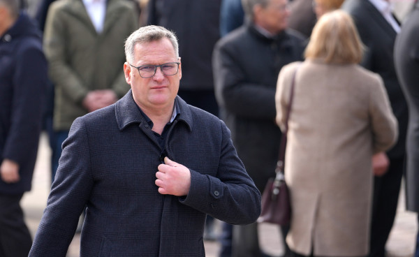 Министр экономики Виктор Валайнис ответил мэру Риги Клейнбергсу в соцсетях