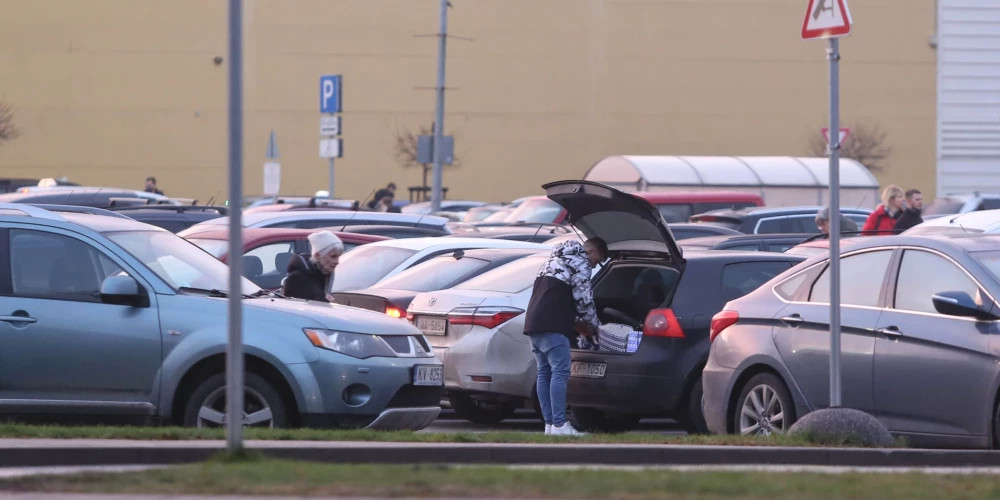 Парковка в Риге может подорожать: Rīgas satiksme говорит о 10-летнем бездействии