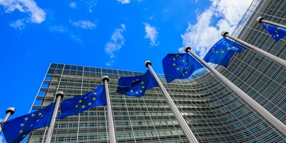 Расходы евродепутатов от Латвии под вниманием: аренда помещений и партийный контент