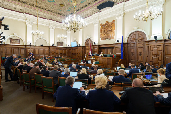 Сейм Латвии одобрил кредит в размере 30 миллионов евро для airBaltic