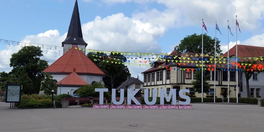 Тукумское самоуправление анонсировало строительство новых квартир для молодых специалистов