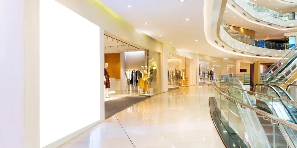 У латвийцев выявлены необычные привычки посещения торговых центров