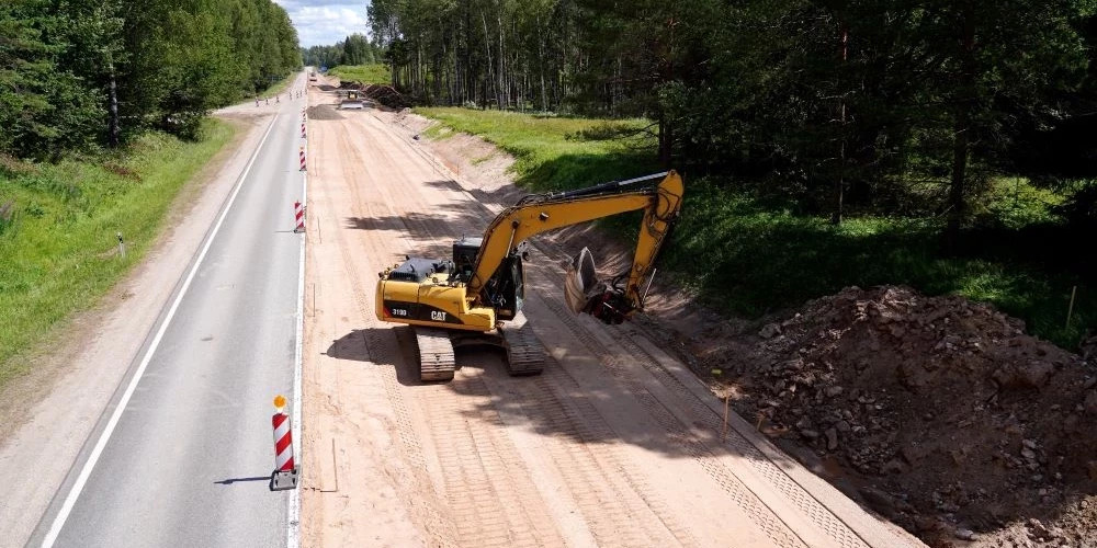 Участок Баусского шоссе под Радземи закрыт на длительный срок