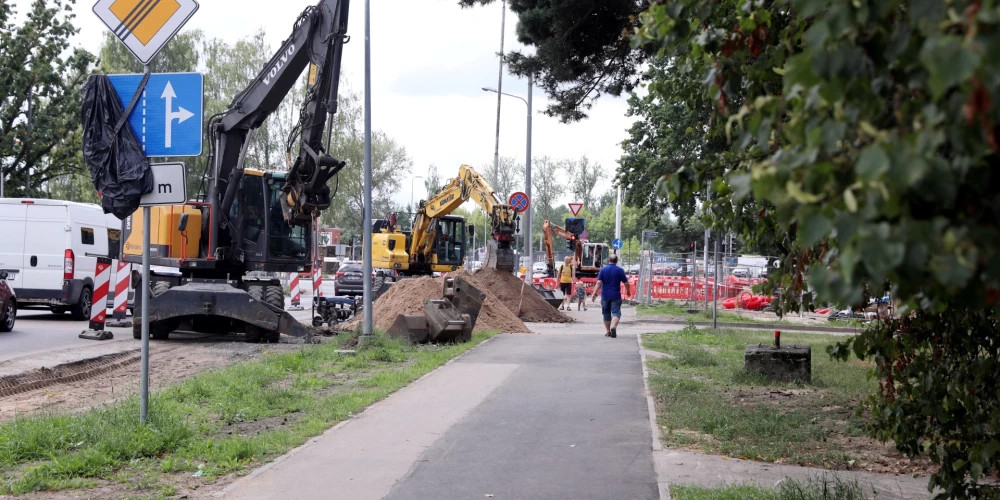 В Латвии часть дорожных проектов под угрозой из-за роста расходов строителей