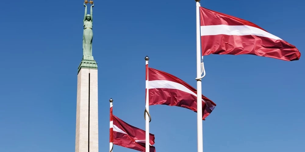 В Латвии хотят ввести штраф до 2000 евро за неиспользование государственного языка