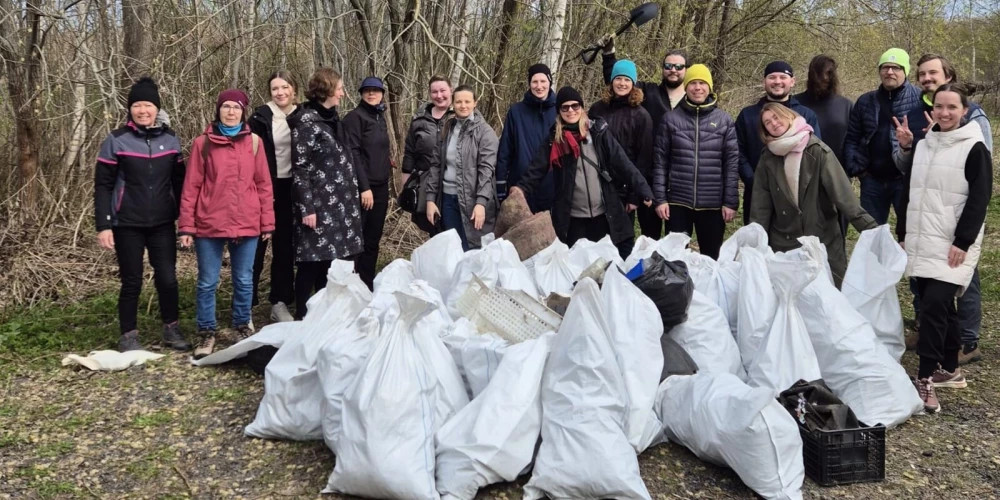 В Риге собрали более 60 тонн мусора во время Большой толоки