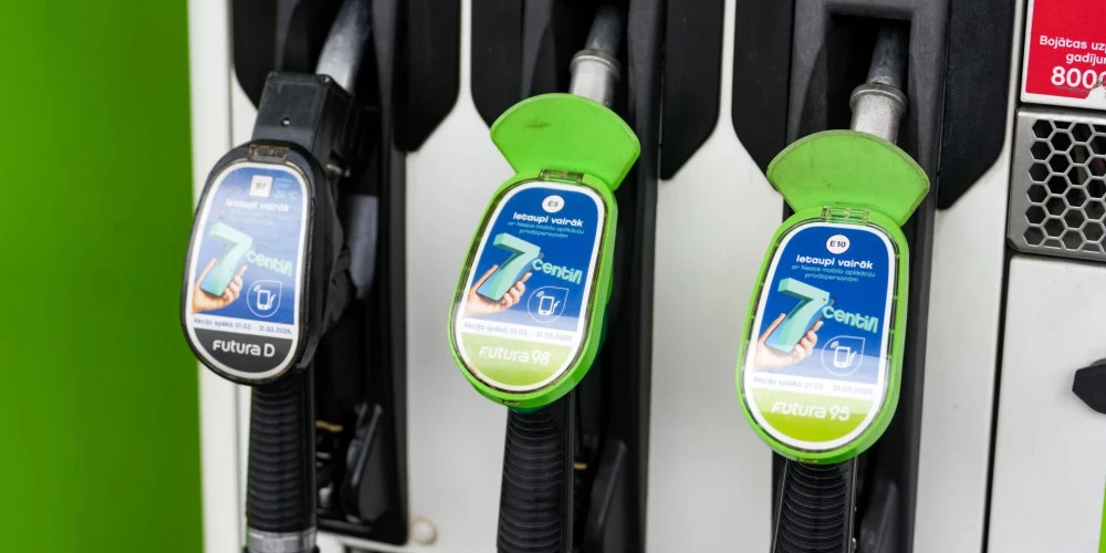 В Сейме ожидаются острые дискуссии о платеже солидарности для торговцев топливом