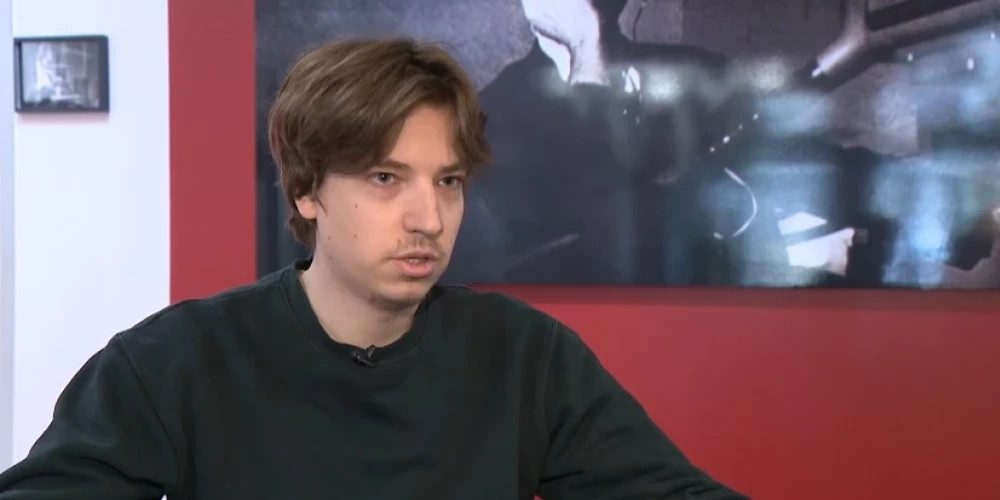 Житель Латвии рискует лишиться гражданства из-за российского паспорта