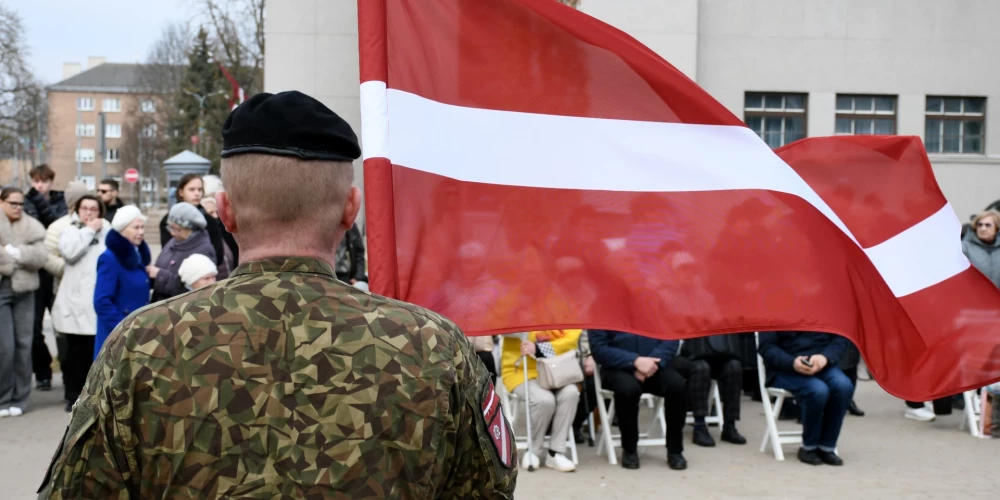 Ассоциация российских эмигрантов в Латвии утверждает, что им не нужны тираны и убийцы для защиты.