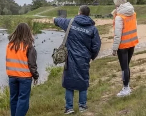 Добровольческая организация Bezvests.lv возобновила поиски пропавшей 15 лет назад девочки