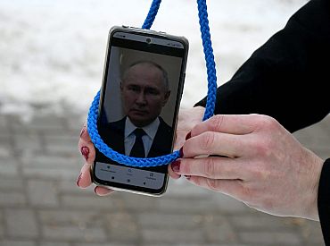 Эксперты предупреждают о возможном хаосе в России после смерти Путина