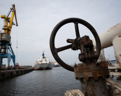 Распродажа нефтяных ворот: почему Москва спешно избавляется от портов на Балтике и что это значит для Латвии
