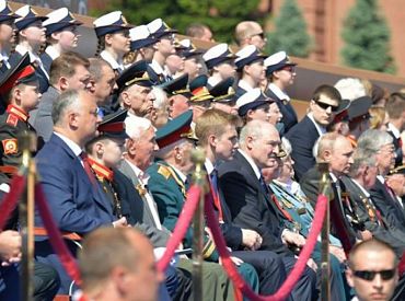 Киев требует долгосрочного прекращения огня вместо временного перемирия на День Победы