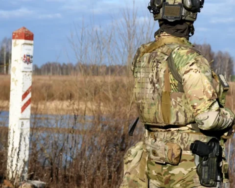 Латвийская пограничная служба зафиксировала более 50 попыток прорыва границы за утро