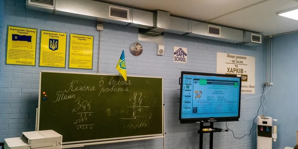Латвийские компании получат финансирование на строительство бомбоубежищ в украинских учебных заведениях