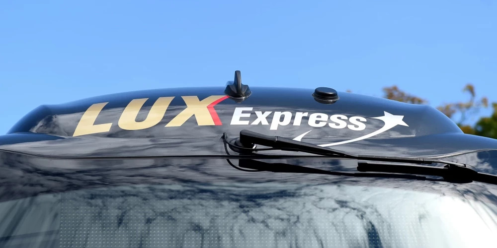 Lux Express подала иск к латвийскому правительству о компенсации расходов на перевозку льготников