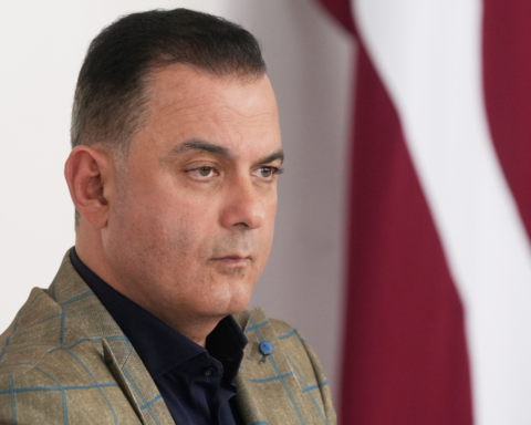 Министр здравоохранения Абу Мери рассказал о детстве в условиях войны в Ливане