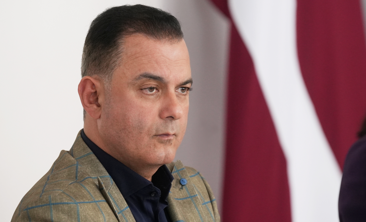 Министр здравоохранения Абу Мери рассказал о детстве в условиях войны в Ливане