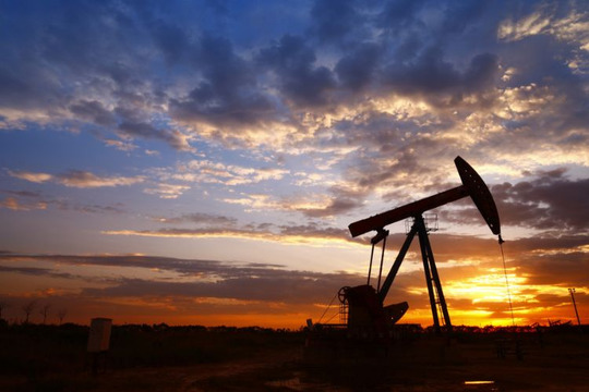Мировые запасы нефти сократились на 200 млн баррелей из-за конфликта в Иране