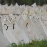 На латвийско-российской границе началось установление противомобильных препятствий