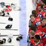Определены полуфиналы чемпионата мира по хоккею в Швейцарии