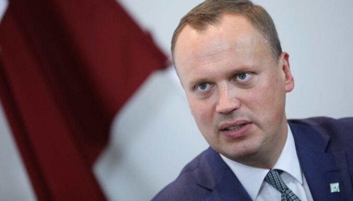 ОС, Нацобъединение и СЗК обсуждают формирование новой коалиции в Латвии