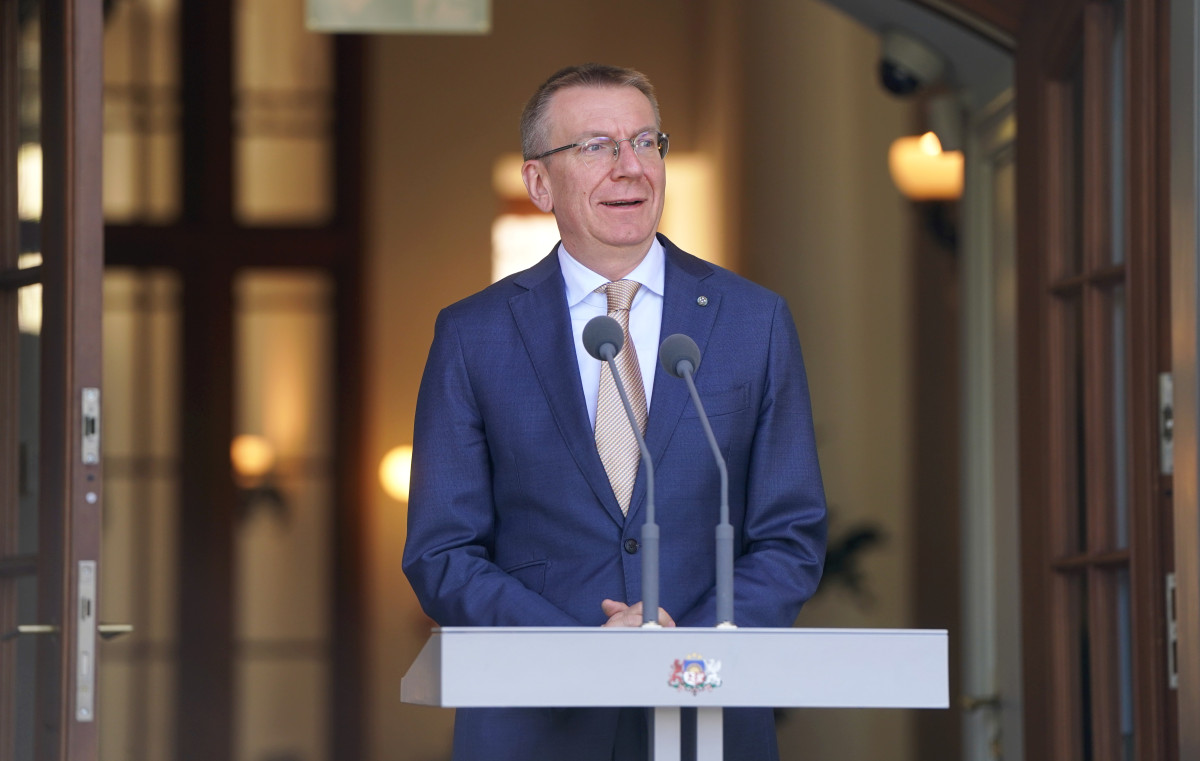 Президент Эдгар Ринкевич начинает консультации с партиями для формирования нового правительства Латвии