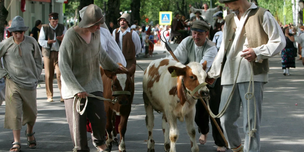 Сигулда проведет смотр служб безопасности и спасения на вокзале 21 мая