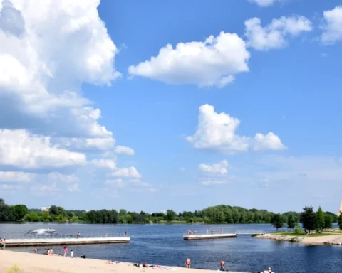 Температура в реках Латвии достигает +22°C, готовьтесь к купанию