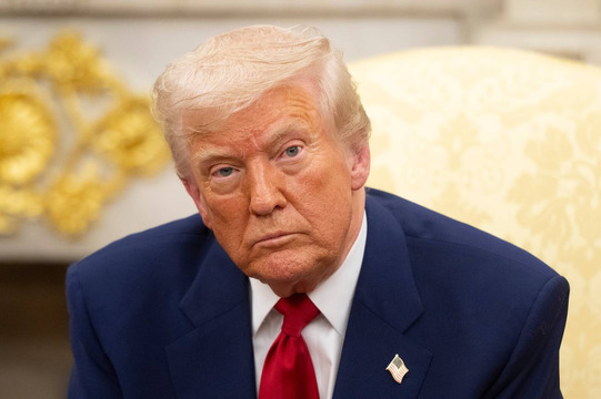 Трамп отказался от посещения свадьбы сына из-за государственных дел