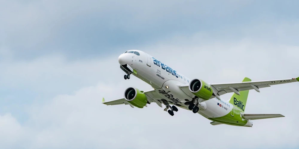 Убытки airBaltic увеличились до 44,3 млн евро при росте выручки на 4,2%