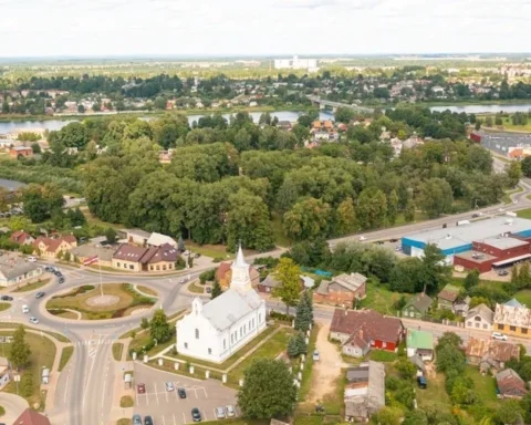 В Екабпилсском крае повысили стоимость поездок на общественном транспорте для пенсионеров до 0,5 евро