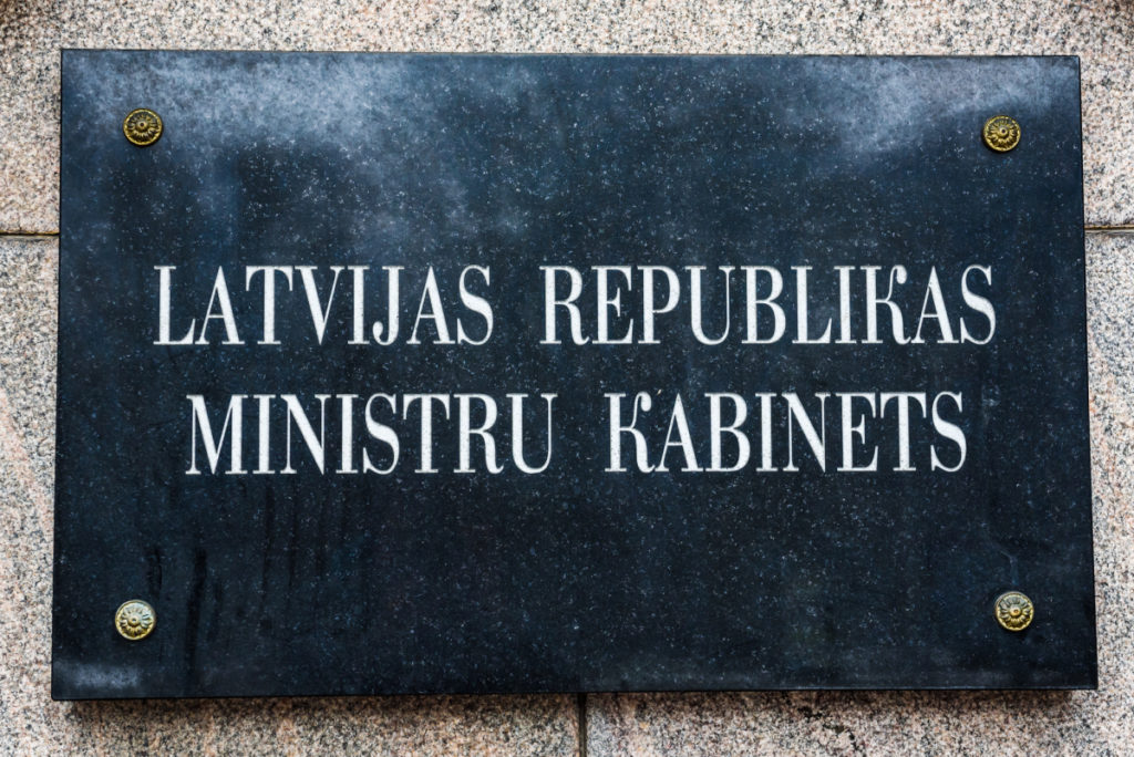В Латвии формируется новое правительство и обсуждаются министерские посты